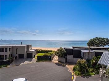 Ocean View Beach Beauty (Bachcare) - 