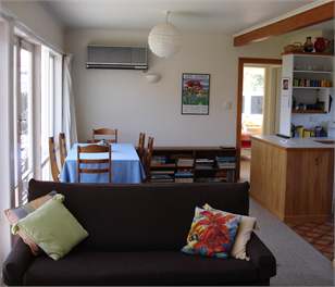 Wharewaka Cottage - Taupo
