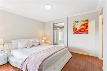 Large Home with Privacy and Views, Sleeps 12 - Melbourne