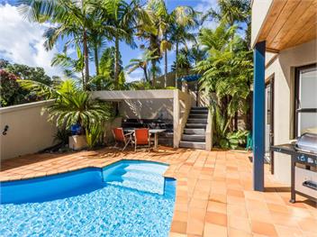 Beachside Holiday (Bachcare) - Auckland City