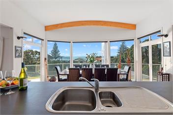 Sea Shells By The Shaw (Bachcare) - Waihi Beach