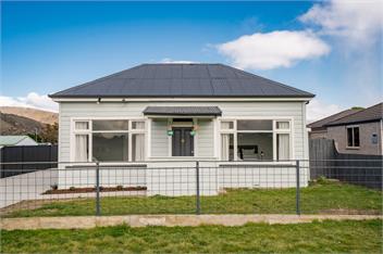 Lake Dunstan Cottage (Bachcare) - Cromwell