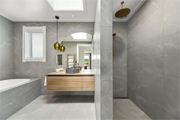 Lavish at the Lake - High-end home close to Town & Lake - Taupo