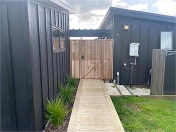 The Little Bach at Whangapoua - Whangapoua