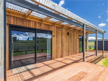 Cozy Cabin with a View (Bachcare) - Ohakune