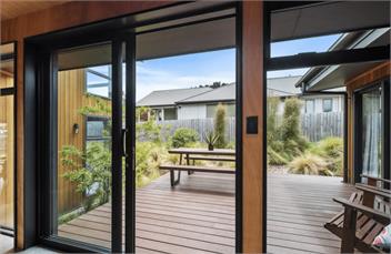 22 Rutherford - Eco Architectural Family Bach - Hanmer Springs
