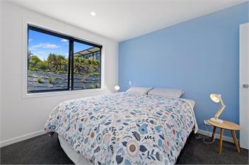 Karearea Views (Bachcare) - Wanaka