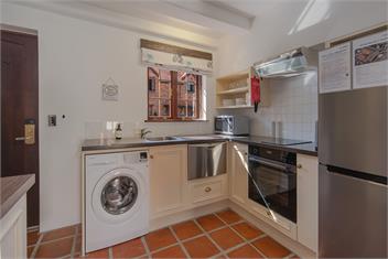 Monaco Village Apartment - Nelson