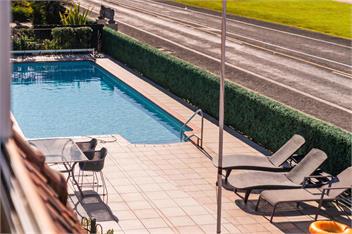 Seaview Studio Apartment - 