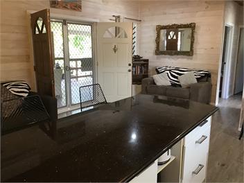 Lolani's Retreat (Niue) -
