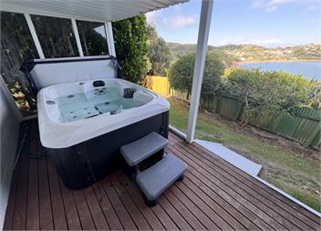 Bliss Cottage - Panoramic Oneroa View -