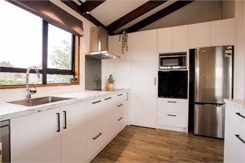 Four Peaks Matai Escape (Bachcare) - 