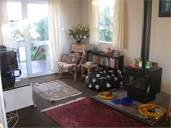 Beach Front House and Studio Unit - ohope