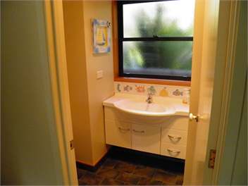Treetops Cottage at the Castle - Whitianga