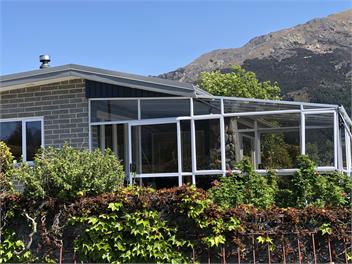 Stonycroft - Lakefront House - Lake Hawea