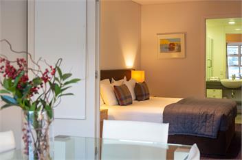 Marina 2 Bdrm Apartment with Views - Queenstown