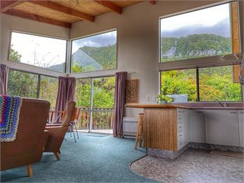 'Parinui' Punakaiki - Punakaiki