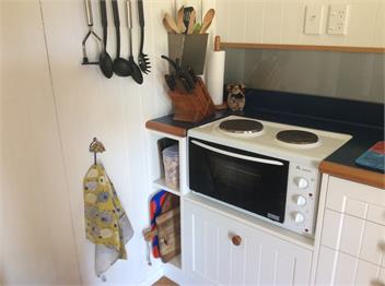 COBWEBS COTTAGE - Riversdale Beach