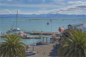 'Sea Quest' - Nelson Waterfront Apartment - Nelson