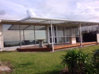 LOWES RETREAT (ON the Beach) - Opotiki