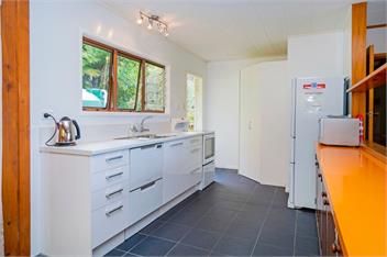 The Retreat (Bachcare) - Cooks Beach