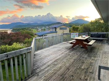 Aqua Views (Bachcare) - Kuratau