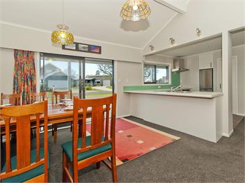 Sea Breeze (Bachcare) - Whangamata