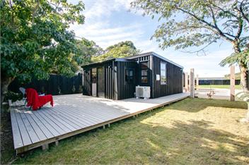 Beach and Vineyard Escape (Bachcare) - Haumoana