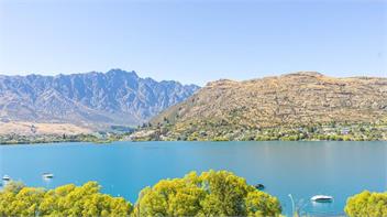 Picture Perfect (Bachcare) - Queenstown