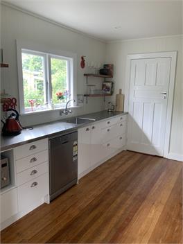 Bessie's Bach - recently upgraded - Hamner Springs