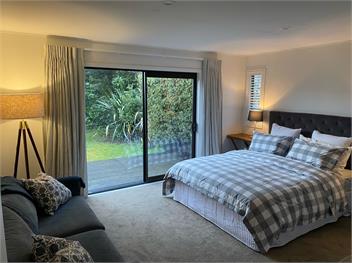 Frankton Favourite (Bachcare) - Queenstown