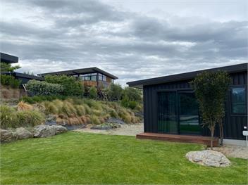 Karearea Views (Bachcare) - Wanaka