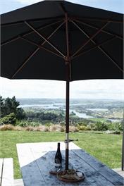 Hilltop Retreat - Raglan