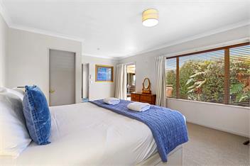 Top of the Lake - Spa Pool, Lake Views, Central to town - Taupo