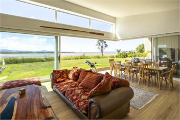 Pahoia Beach Retreat - Tauranga