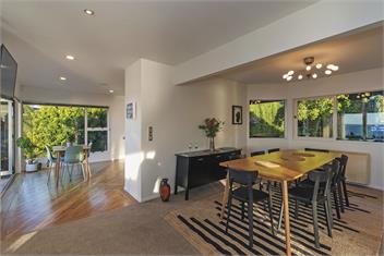 Aquavista - Incredible Nelson Sea Views - Nelson