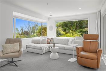 Tuis and Pools (Bachcare) - Taupo