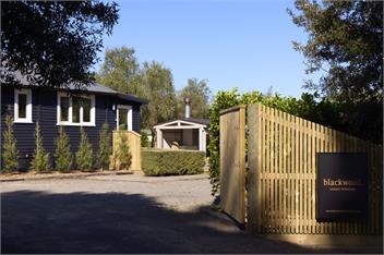 Blackwood Luxury Hideaway - Te Horo