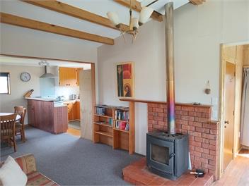 White House - Te Anau