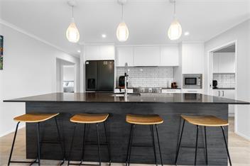 Fab Family Getaway (Bachcare) - Waihi Beach