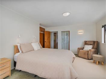 Jack and Enids Whangamata Beach House - Whangamata