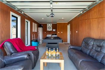 Holiday Hub - Taupo - Taupo