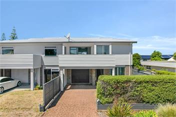 KBHH - Ohope Holidays - PETT1 - Whakatane