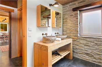 Stone Cottage - Queenstown