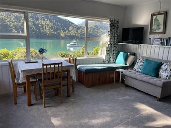 Cottage by the sea - Marlborough