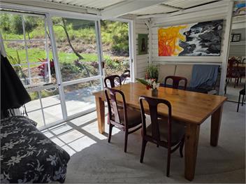 Helena Bay Studio - Whangarei