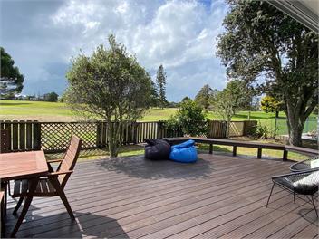 A Modern Kiwi Retreat – Golf Course Views 138 KIWI ROAD WHANGAMATA - WHANGAMATA