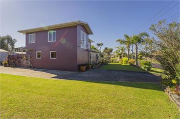 Williamson Getaway  - Whangamata