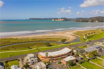 Seaview Studio Apartment - 