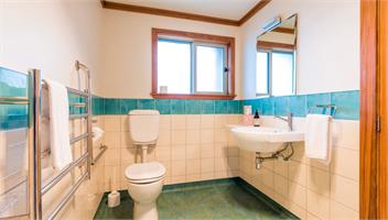 Miro Cottage - Hydrangea cottages - Punakaiki